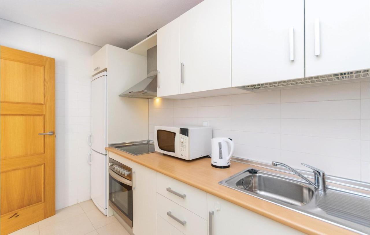 2 Bedroom Amazing Apartment In Roldn Los Tomases Luaran gambar